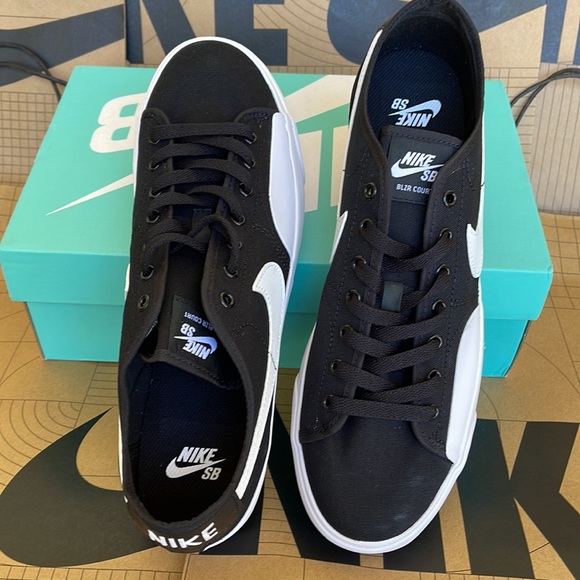 Nike SB Blazer Court Black/White-Black Men’s sneakers - Picture 13 of 16